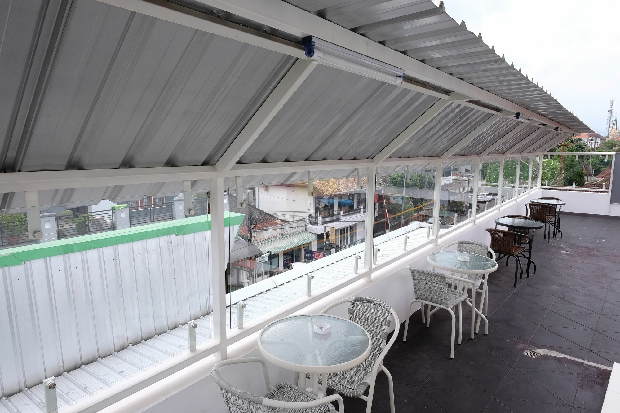 Hotel Zen Klojen Aris Munandar *
